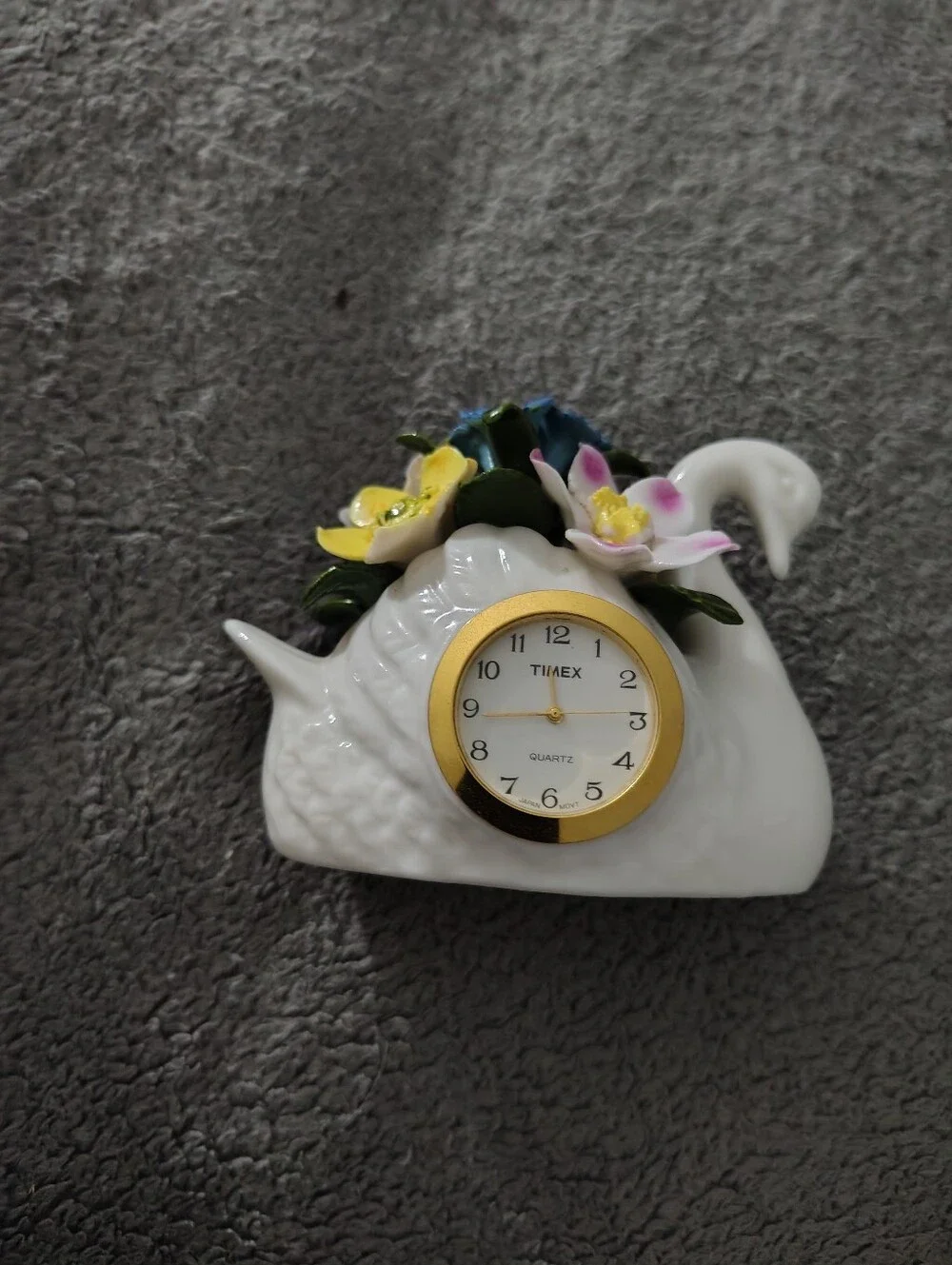 Vintage Timex Miniture Porcelain Swan Clock